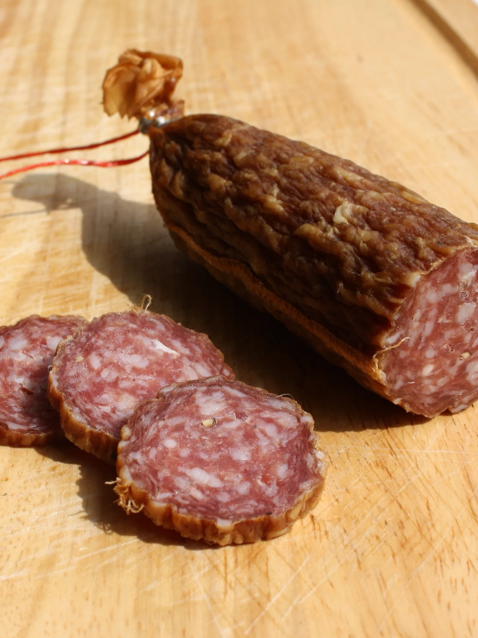 Ahle Wurst, a photograph of the dish