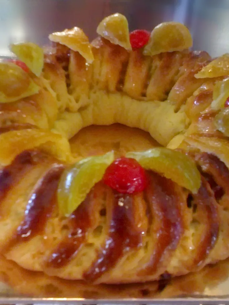 Buccellato PAT: Buccellato, a Sicilian circular cake