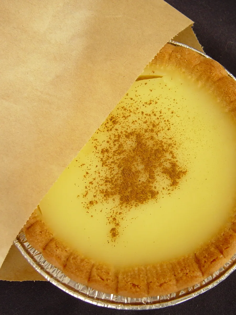 custard tart, a photograph of the dish