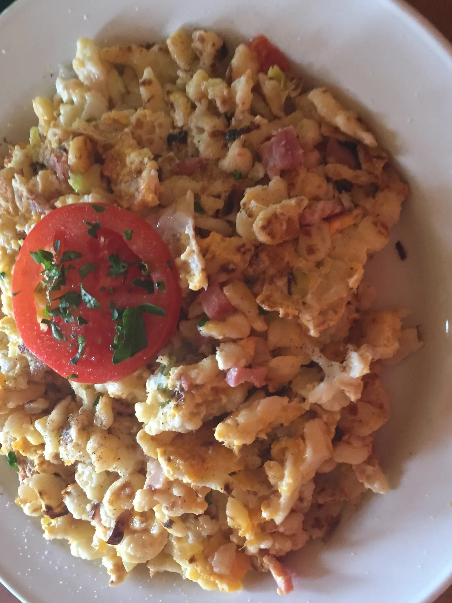 Eiernockerl: Eiernockerl mit Speck im Cafe Falk, Wagramer Straße