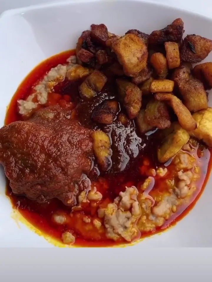 Ewa Agoyin: This is an image with the theme " Health and Wellness in Africa " from: