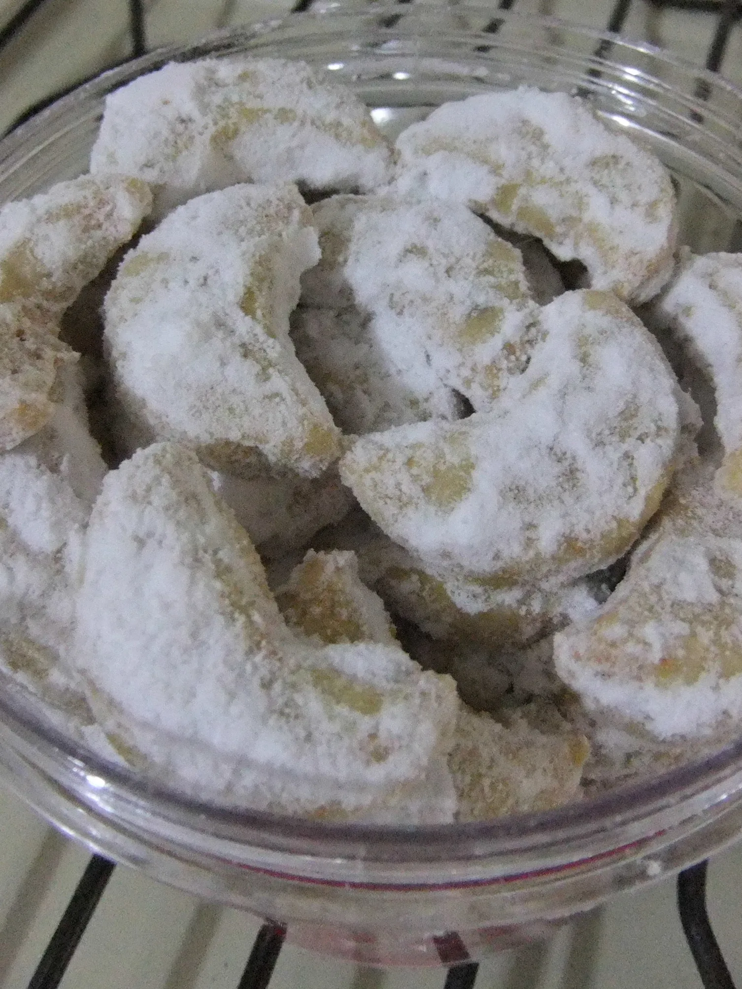 Putri salju cake: Kue putri salju, Indonesia