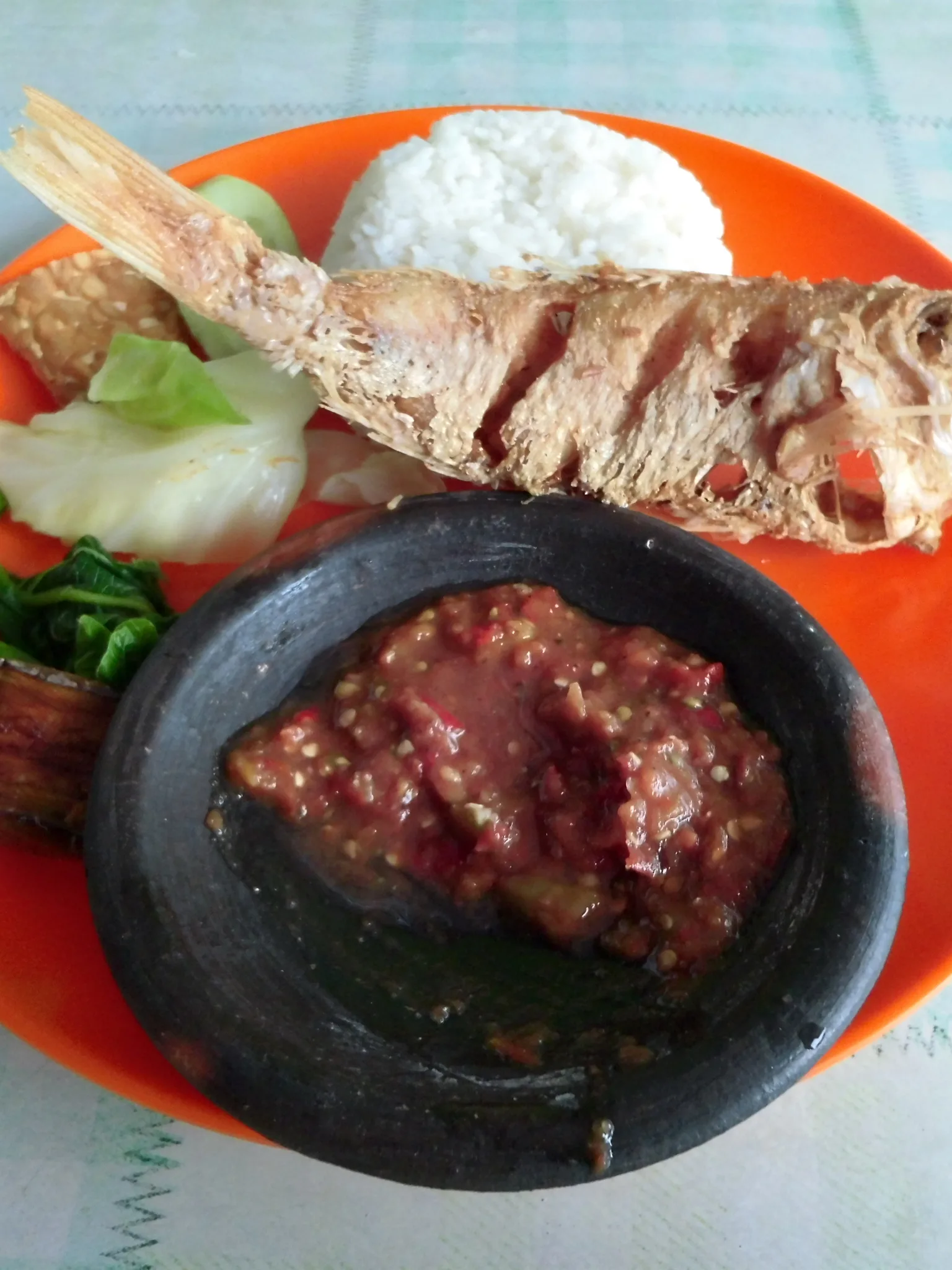 nasi tempong, a photograph of the dish