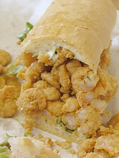 po' boy: Shrimp Po Boy from Crabby Jack's Rastaurant in New Orleans, Louisiana. Photo Courtesy of Jason Perlow (jason@egullet.org)