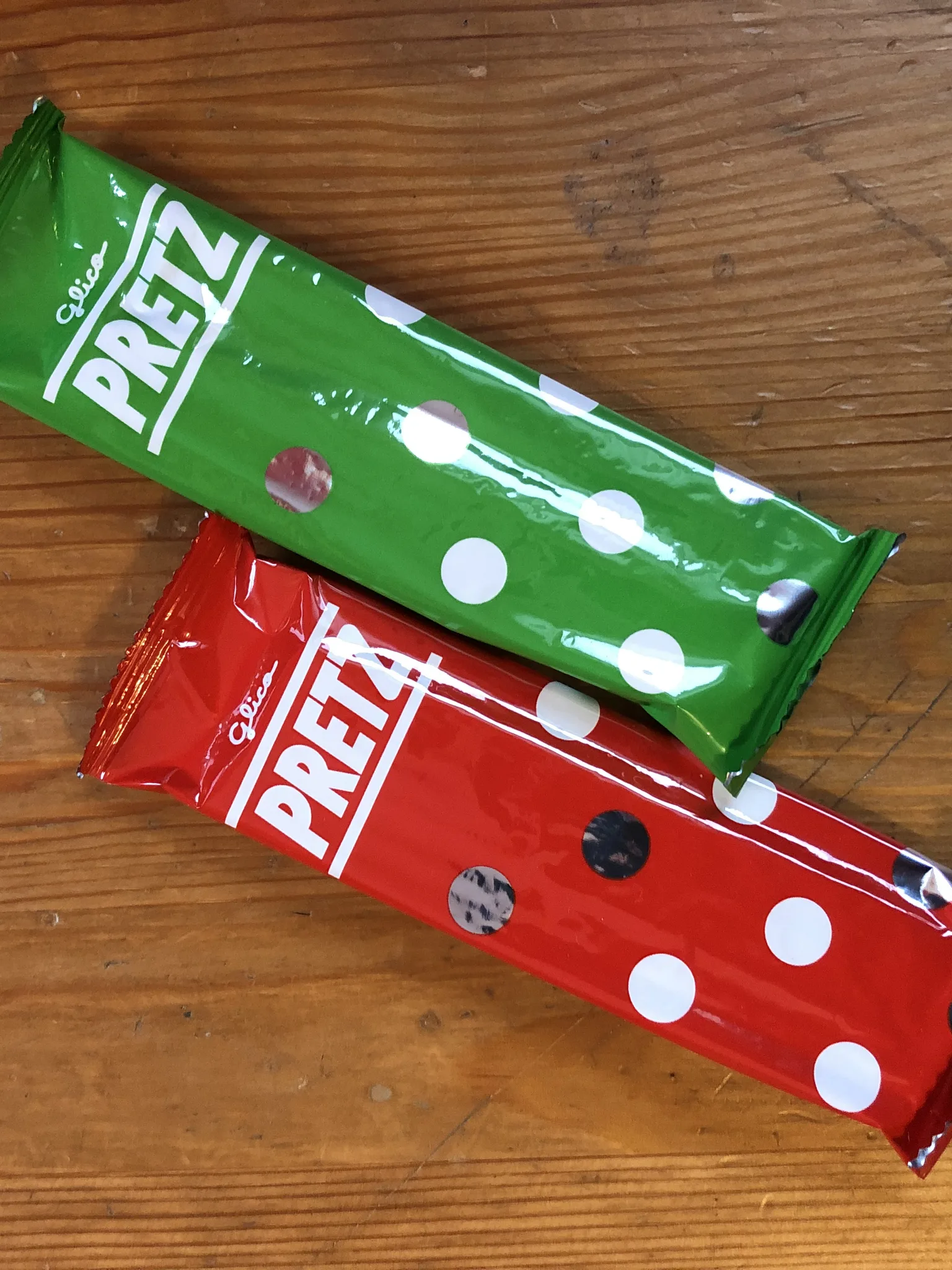 Pretz: The roast (red) and salad (green) varieties of Pretz, created by Ezaki Glico