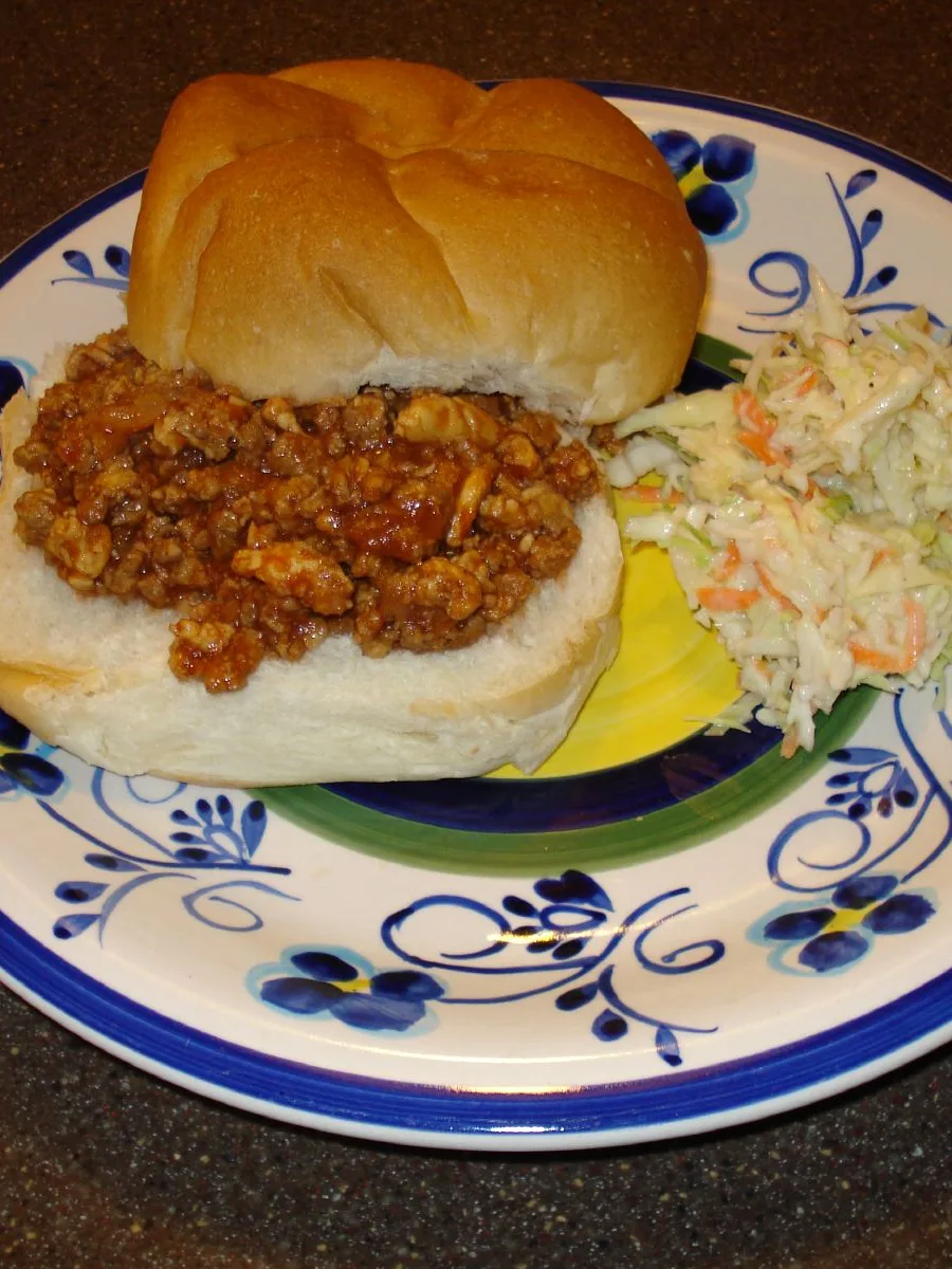 sloppy joe, a photograph of the dish