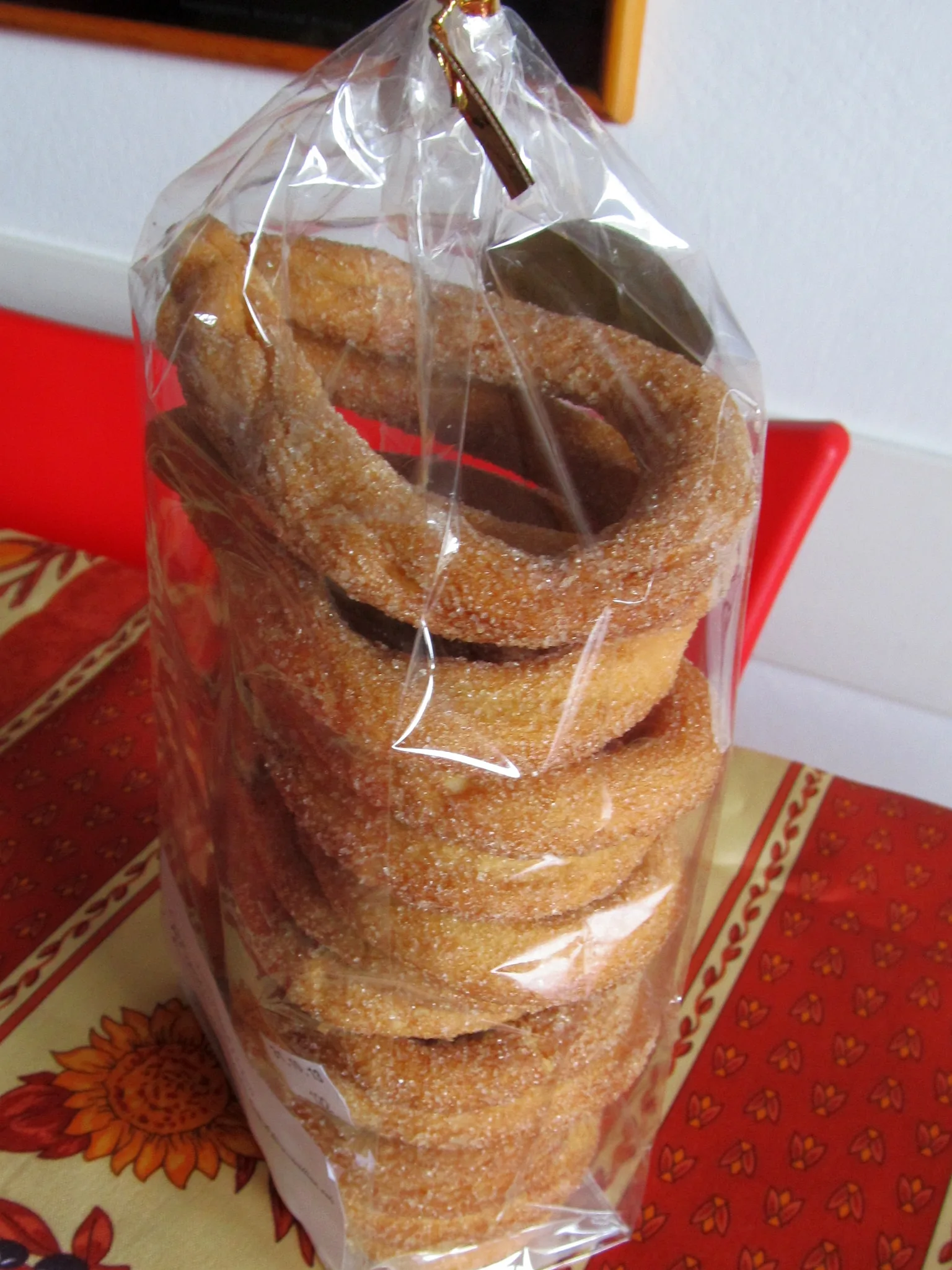 Torcetti: Packed torcetti (a traditional biquit from Piedmont - Italy)